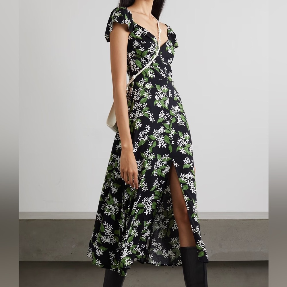 BNWT Reformation Baxley Dress in Aroma Size 2